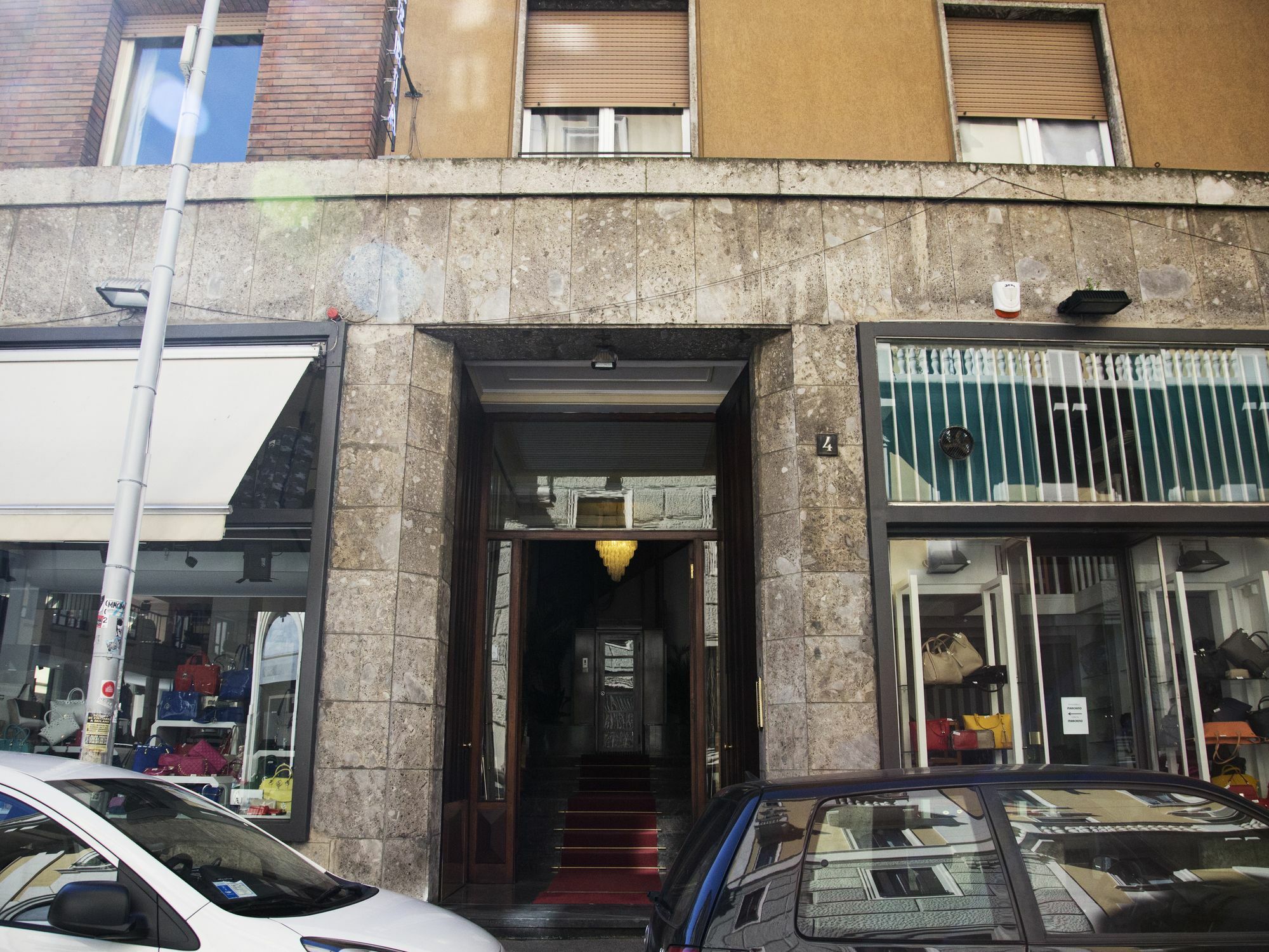 Hintown S. Lorenzo Arcade Milan Exterior photo